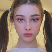 Dasha Taran fakes