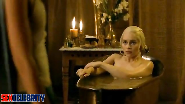 Emilia Clarke (Sex Tapes)