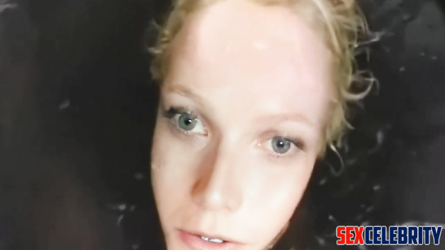 Sexy blonde Gwyneth Paltrow deepfake porn video with facial