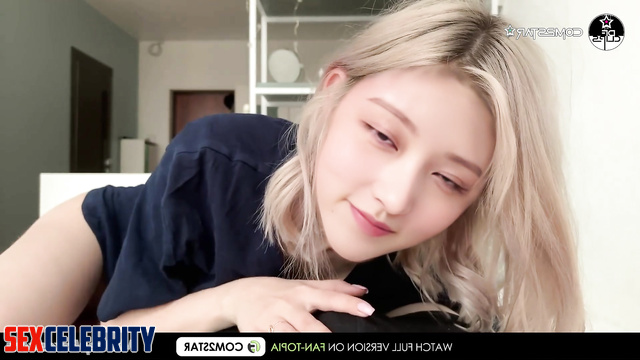 Pov porn, blonde licks cock - Gaeul (가을) IVE (아이브)