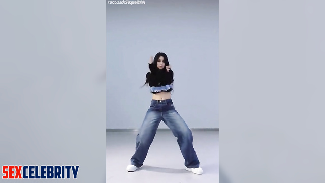 Nina Dobrev dancing hot sexy dance - deepfake video