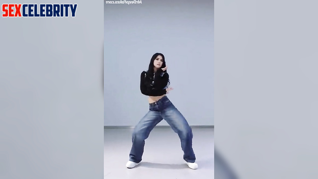 Nina Dobrev dancing hot sexy dance - deepfake video