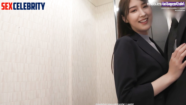 Nancy (낸시) likes it doggy in the office / MOMOLAND 모모랜드 케이팝 스타