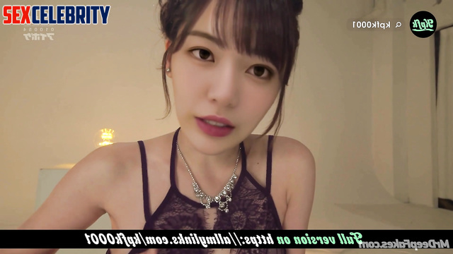 사쿠라 아이즈원 horny Sakura showing you her small cute nipples / real fake