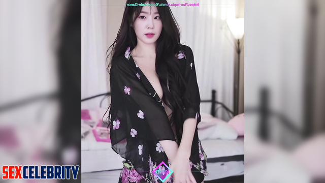 Fake Irene Red Velvet demonstrates hot body - 아이린 스마트한 얼굴 변화