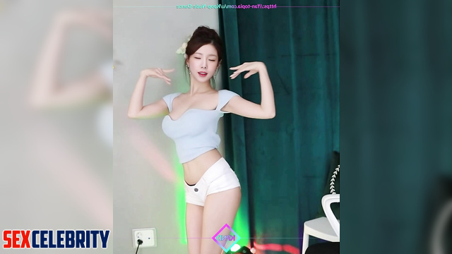 Body of 태연 Taeyeon is unbelievably sexy 가짜 포르노 fake porn SNSD/소녀시대