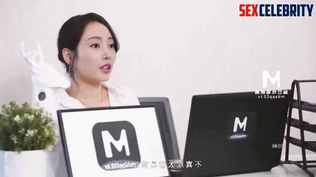 Office slut needs a good cock - Zhang Tian'ai 张天爱 智能換臉