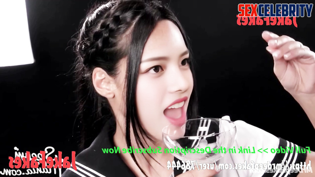 뉴진스 NewJeans Hanni makes herself tasty cumshot cocktail 하니 porn 포르노