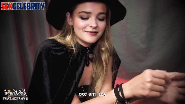 Sexy witch having oral sex with you - Chloe Grace Moretz Halloween porn