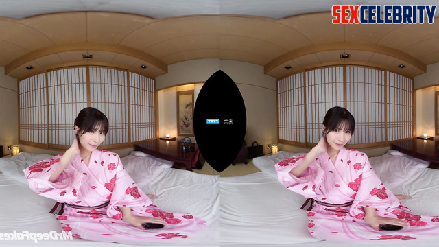 Japanese babe wants to propose you her body 本物の偽物 インターネットの有名人
