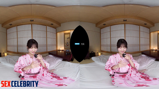 Japanese babe wants to propose you her body 本物の偽物 インターネットの有名人