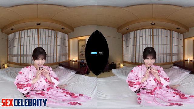 Japanese babe wants to propose you her body 本物の偽物 インターネットの有名人