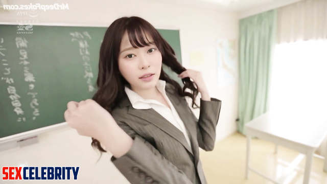 Horny Korean teacher is having fun with her student - Minju (김민주 아이즈원)