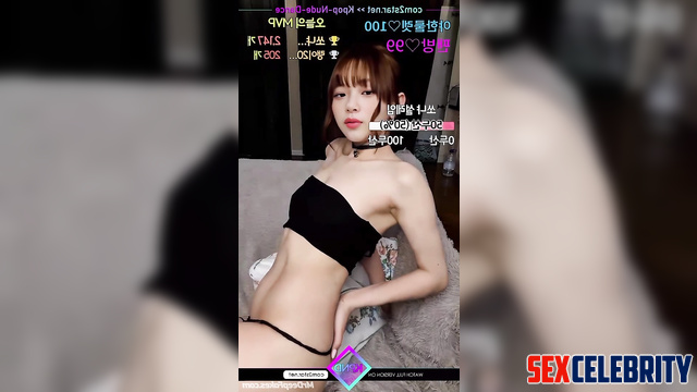 Dirty Minji (민지 뉴진스) works as a webcam model / solo real fake