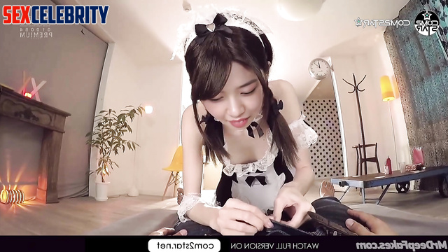 Housemaid Yujin makes handjob for tips / (안유진 아이브) hot real fake