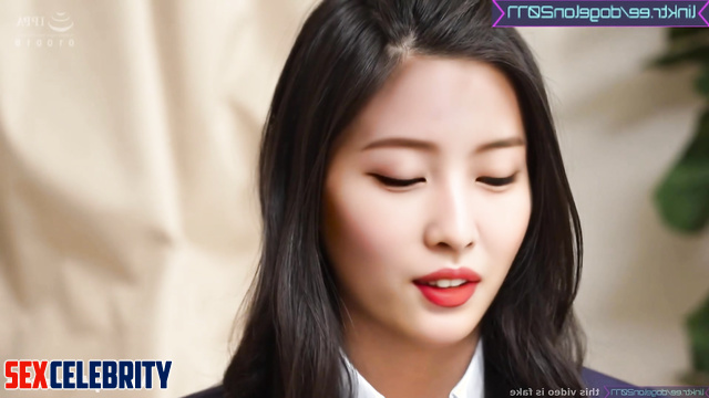 Office girl slipped him an aphrodisiac, Momo (모모 트와이스) smart face change