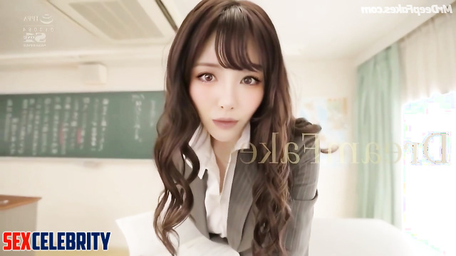 Fake Minami Hamabe (浜辺美波 偽の有名人のポルノ) doesn't want anyone to see this video