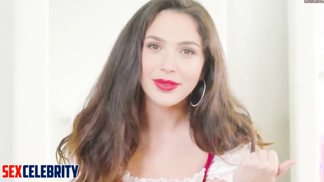 [fake porn] Hot brunette Gal Gadot loves to deepthroat