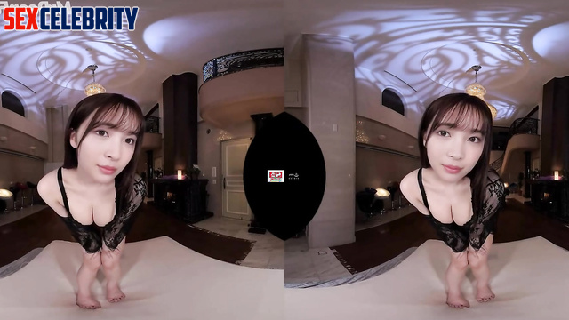 She showed you outfits for sex, face swap Suzu Hirose (広瀬すず 偽の有名人のポルノ)