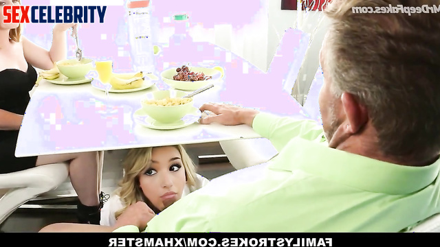 Blonde seduced a new man her slutty mother / Brooke Monk real fake