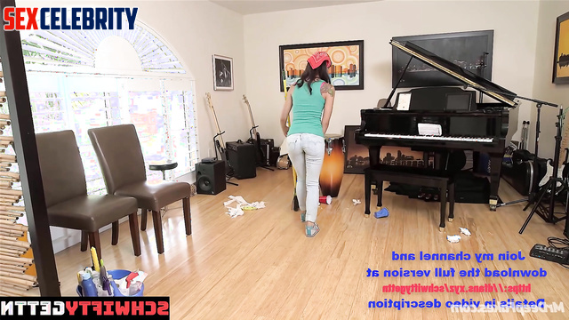 Teenager's cleaning was interrupted by sex, look / Jenna Ortega face swap