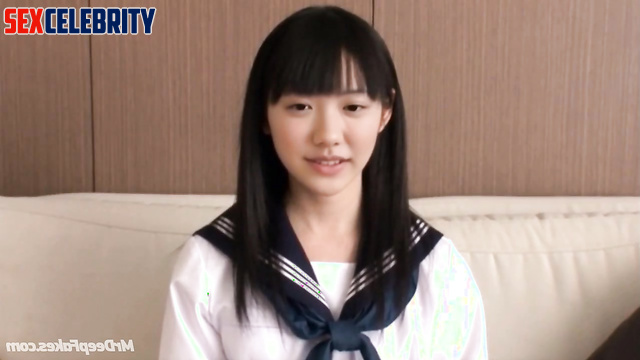 Under school uniform hides sexy Mana Ashida's tits 芦田愛菜 [日本人] Japanese