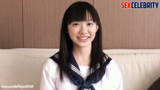 Under school uniform hides sexy Mana Ashida's tits 芦田愛菜 [日本人] Japanese