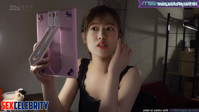 He massaged her vagina with his finger inside, Yujin (안유진 아이브 아이즈원) A.I.