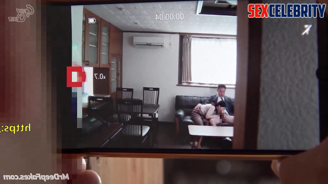 Two students use their nanny Liu Yifei dirty (deepfake) seduces into a threesome 刘亦菲 假色情片