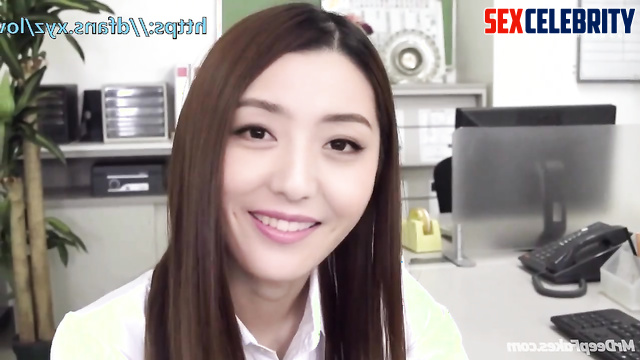 Boss 佟丽娅 Tong Liya makes guys 换脸 fuck her pussy in office face swap