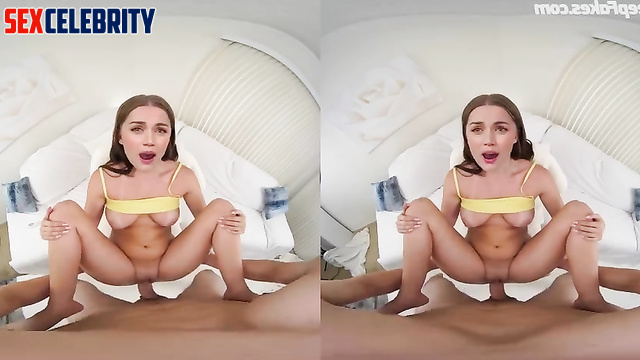 Hailee Steinfeld porn POV VR fucks you doggystyle and missionary