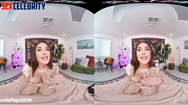 Horny Gal Gadot deepfake VR dirty talk, play with dildo and vibrator