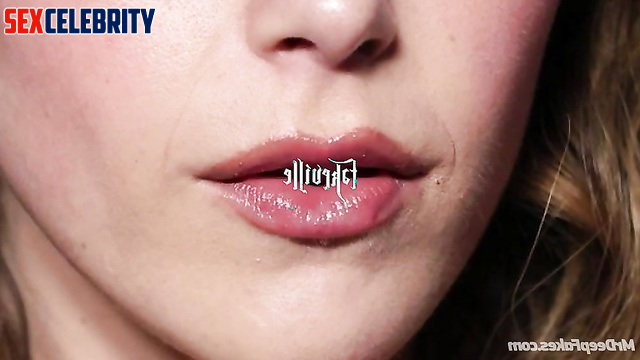 Her lips needs a cock - Kiernan Shipka solo internet celebrity