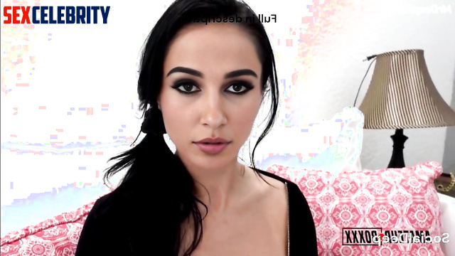 Brunette pleased her pretty pussy so sexy in front of you, ai Naomi Scott