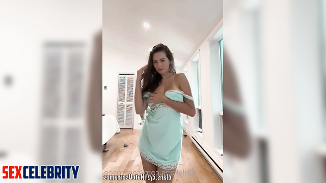 A big breasts to remember - solo deepfake Anne Hathaway