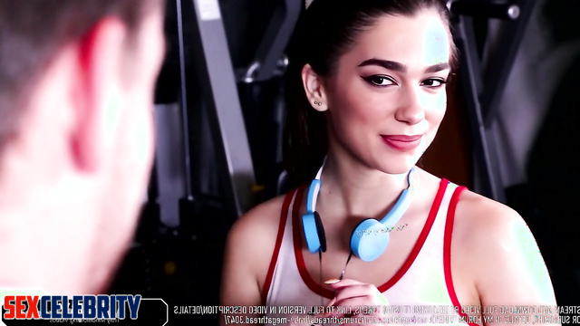 Brunette decided to give you pleasre with her mouth, Dua Lipa real fake