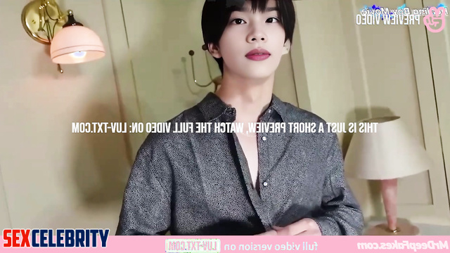Old fart is going to seduce her, Yuna in pov deepfake video / 신유나 있지