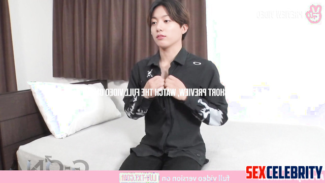 (정국 방탄소년단) Jungkook was asked to undress for her daddy, real fake