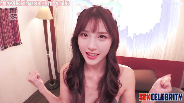 Cute Jaehee in deepfake video - young slut and her client 재희 위클리