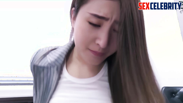 Office girl loves to fuck in the boss cabinet / Zhang Tian'ai ai 张天爱 成人视频