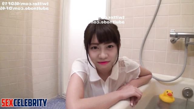 Japanese star Ito Miku sucking a dick in the bathroom (日本 人 伊藤 美来) [PREMIUM]