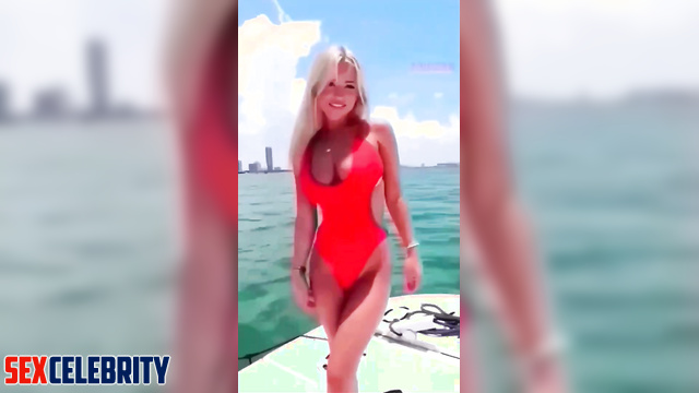 AI Jackie Guerrido's Big Tits in Bikinis modeling