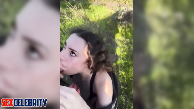Hot Latina AI Michelle Galvan giving a blowjob in the park