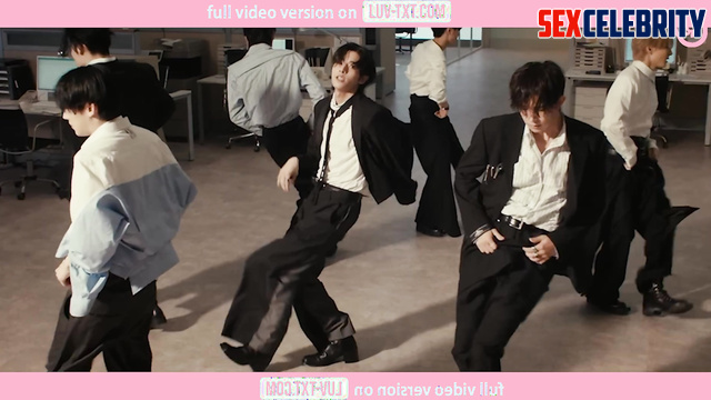 ENHYPEN (엔하이픈) in a Steamy Gay PMV Deepfake Porn Video