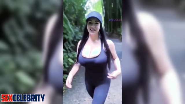 AI Jackie Guerrido blowjob in public and doggy style