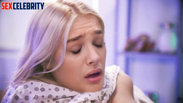 Chloe Grace Moretz was seduced by lascivious doctor - smart face change