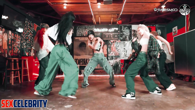 (르세라핌 연예인 섹스) LE SSERAFIM pmv porn - someone leaked their sex tapes