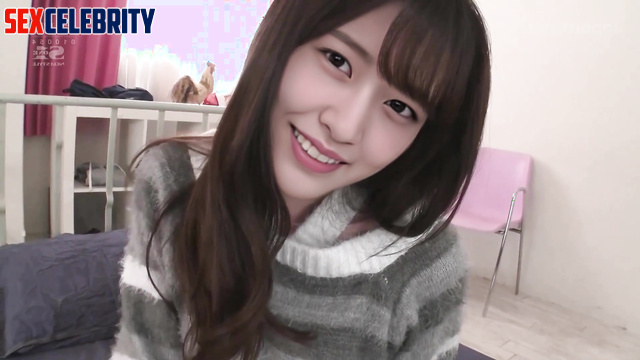 Your cock is so cute, she wanna play with him / Yujin (안유진 아이브 아이즈원) ai