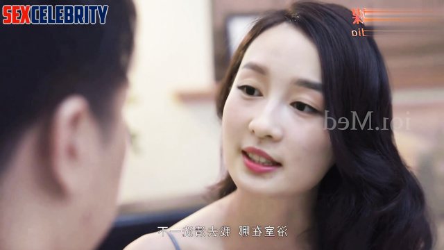 She always takes a shower before sex, fake Li Qin (李沁 充满激情的性爱)