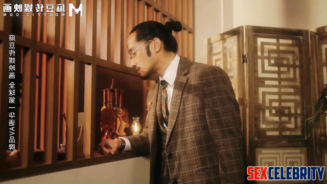 Ni Ni is distinguished geisha, everyone knows that, real fake 倪妮 智能换脸